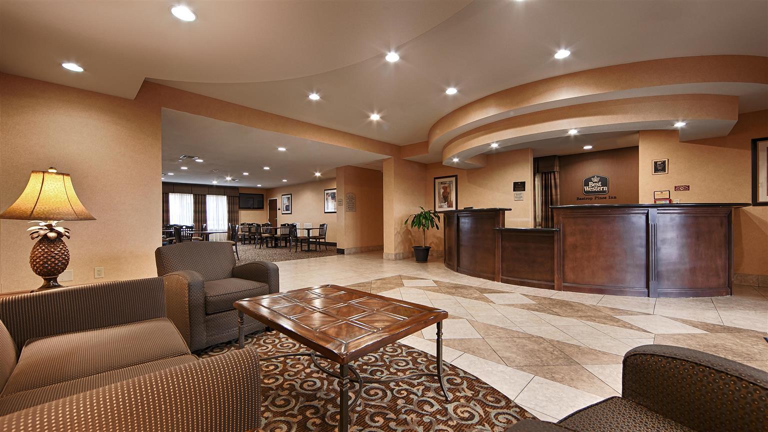Best Western Bastrop Pines Inn Exterior photo