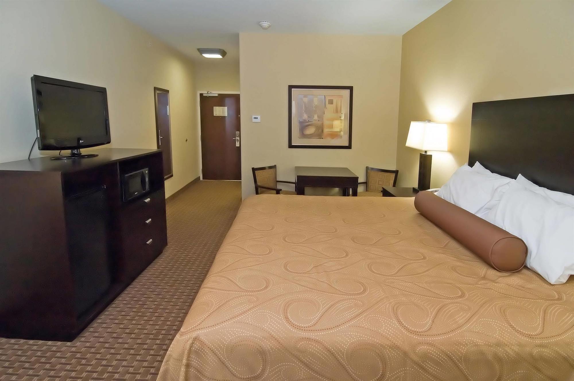 Best Western Bastrop Pines Inn Room photo