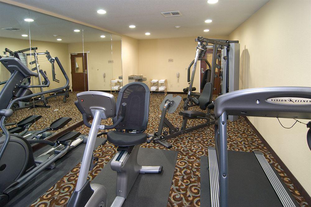 Best Western Bastrop Pines Inn Facilities photo